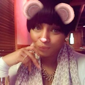 Meet your Posher, Jamila